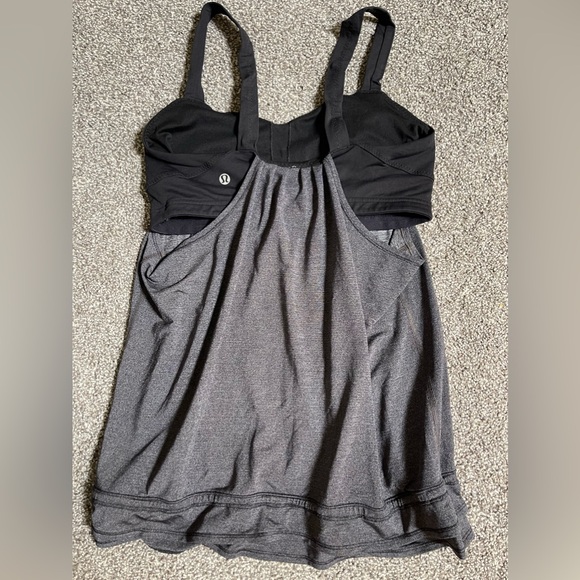 Lululemon run tame me tank gray/black size 4 - Picture 2 of 8